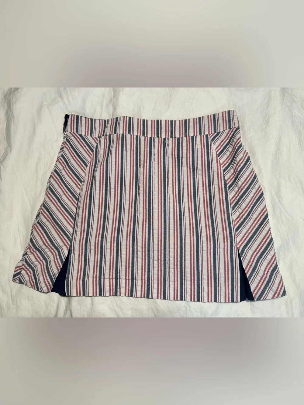 IZOD Golf Performance Seersucker Red White & Blue Striped Skort Size 12